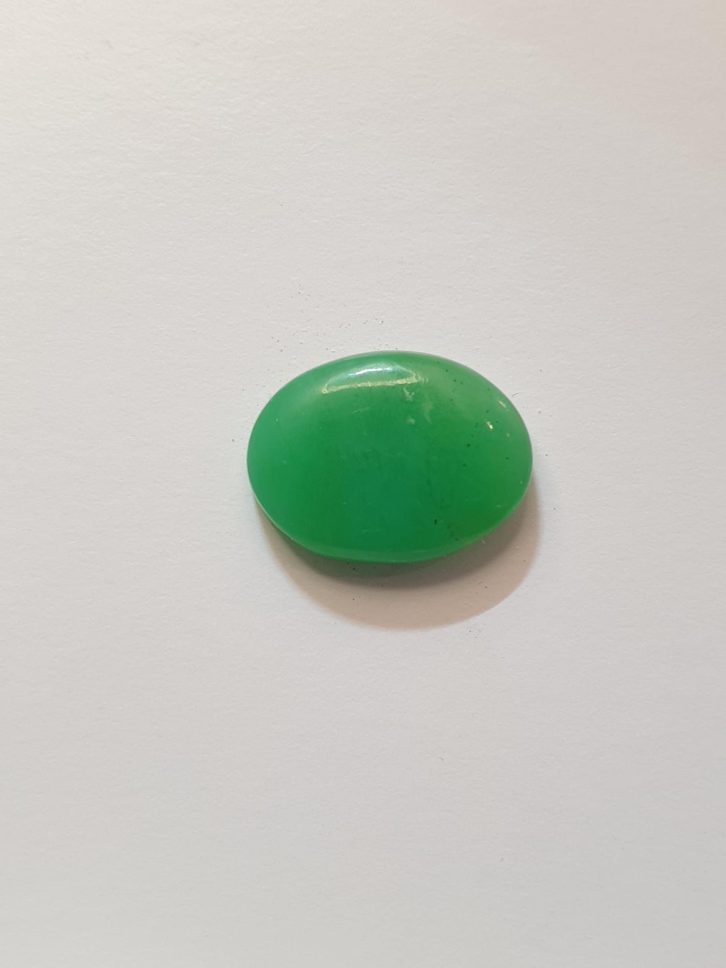 7ct Marlborough Chrysoprase cabochon