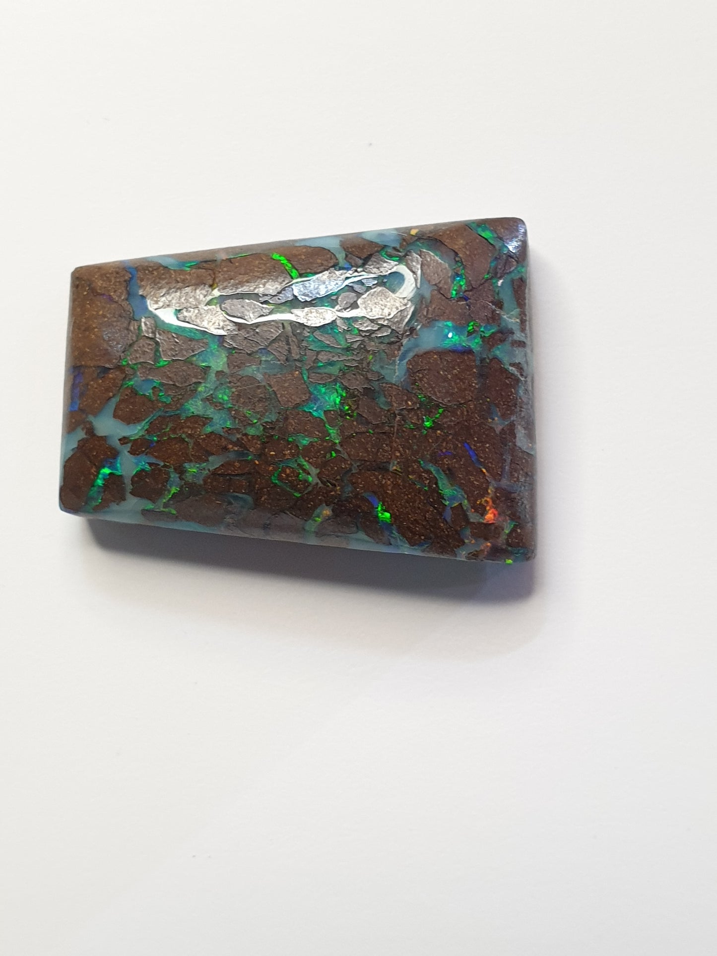 15ct Australian boulder opal matrix cabochon (Opalton)