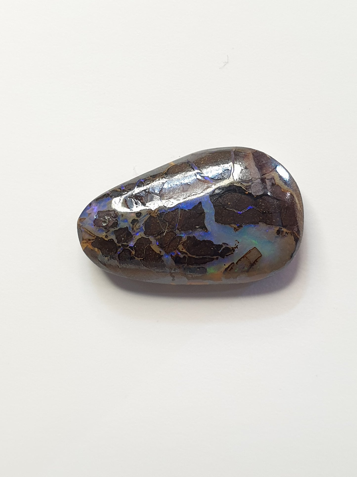 9ct Australian boulder opal matrix cabochon (Opalton)
