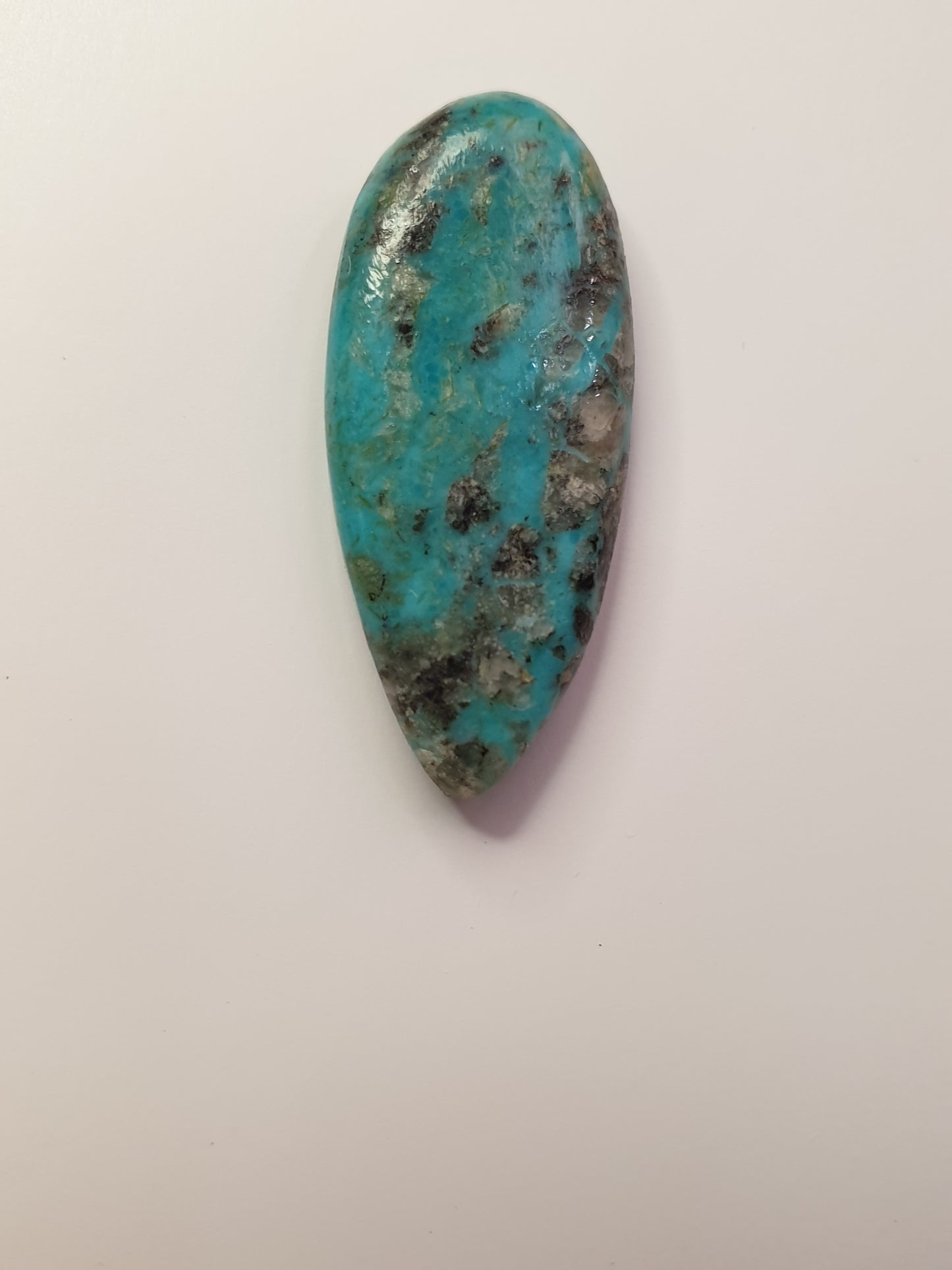 15ct Kingman boulder freeform turquoise cabochon - Brighton Gemstones
