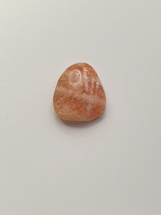 9ct Tanzanian sunstone cabochon(stabilised)