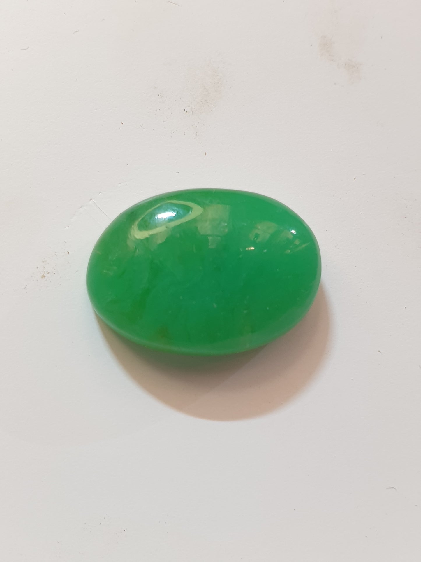 12ct Marlborough Chrysoprase cabochon