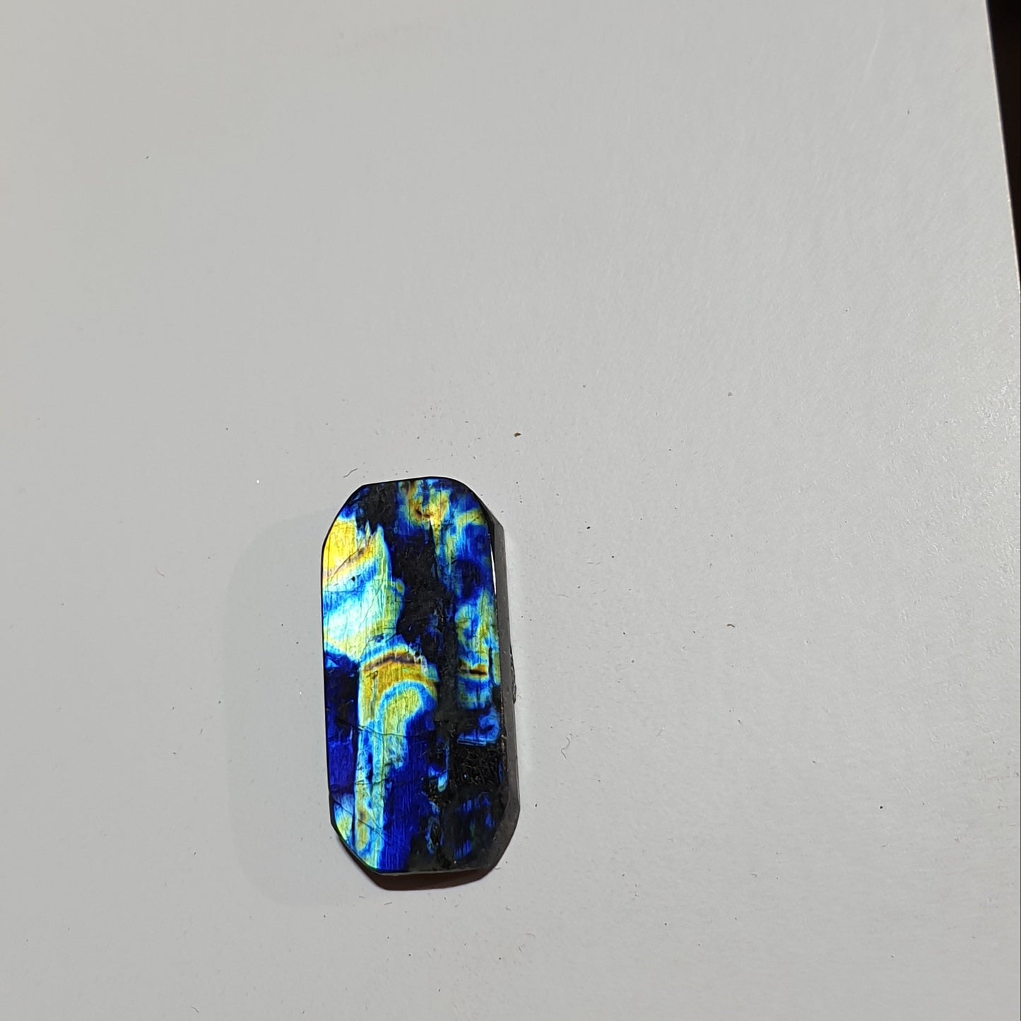 5ct Finnish Spectrolite cabochon